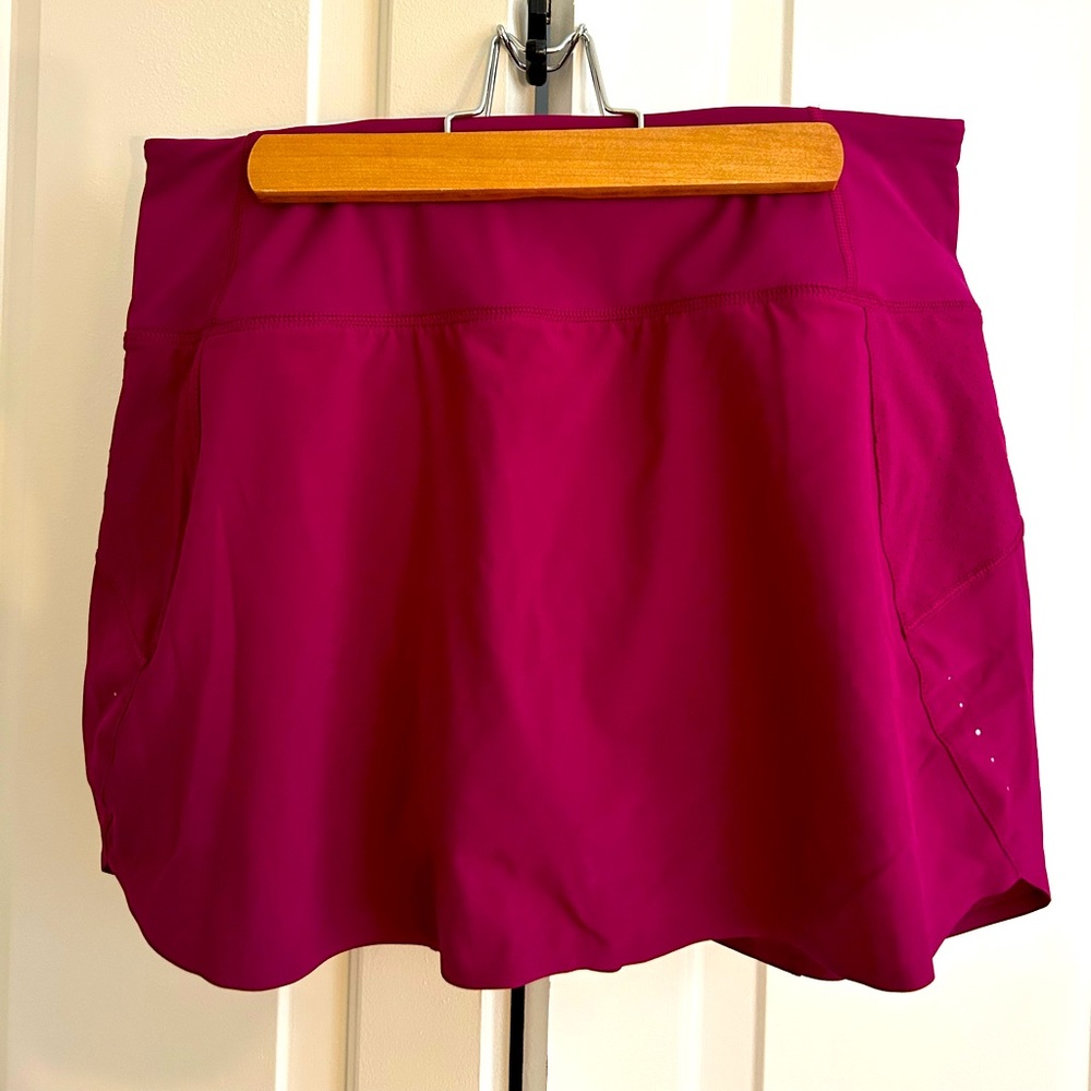EUC Fuchsia Athleta Running (fitness) Skirt | Size Small petite